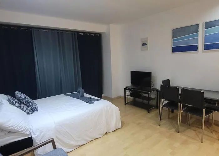 Apartment Gramercy / 55th F / Amazing View / Wi-fi / Peaceful *