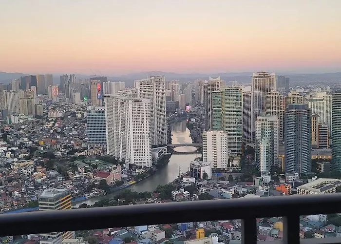 Gramercy / 55th F / Amazing View / Wi-fi / Peaceful Apartment